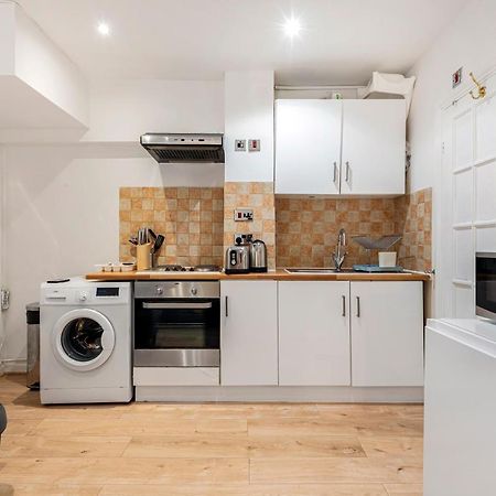 Апартаменты Beautiful Hyde Park Studio Flat Лондон Экстерьер фото