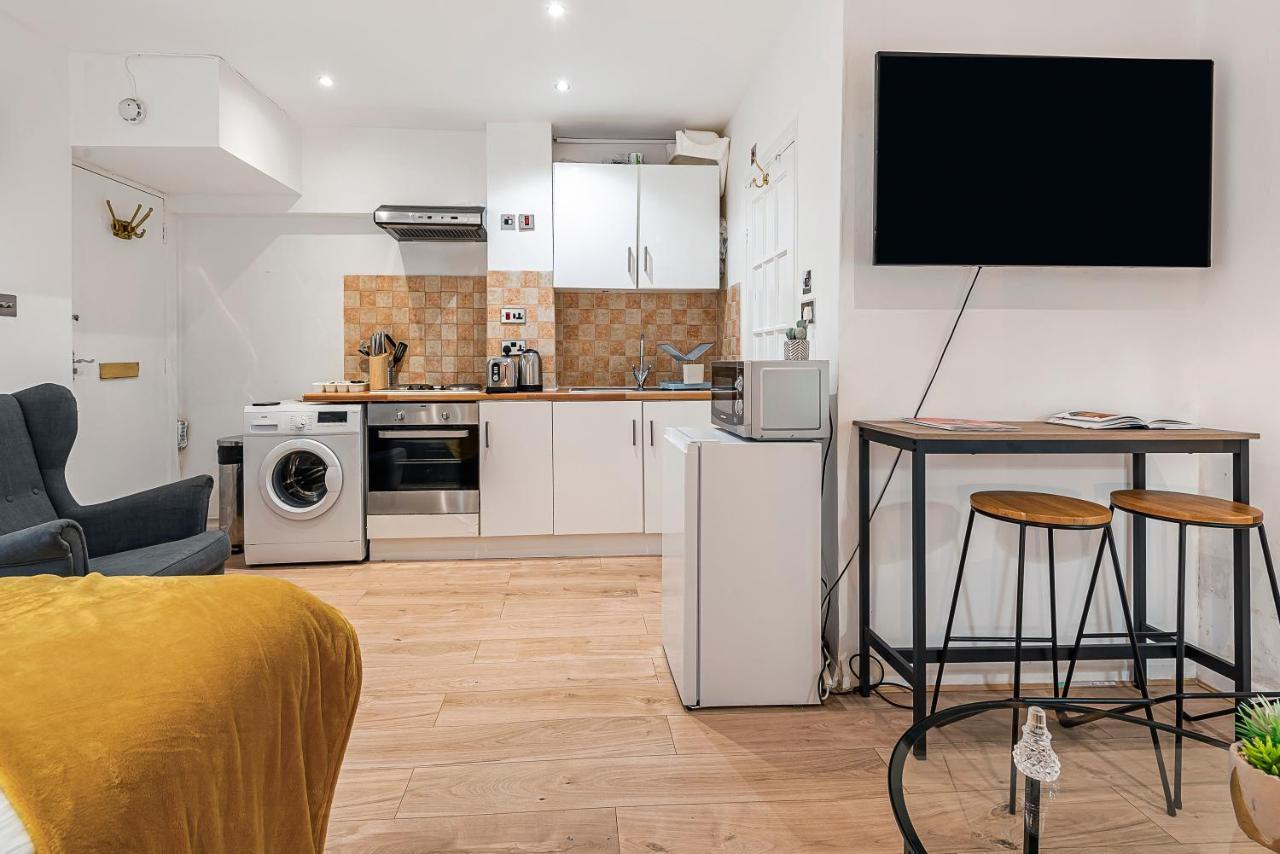 Апартаменты Beautiful Hyde Park Studio Flat Лондон Экстерьер фото